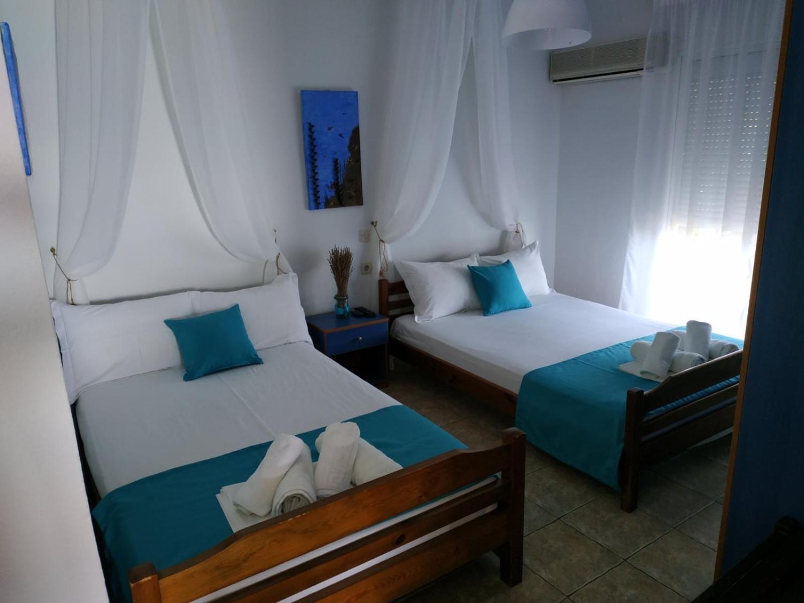 Bambola Apartments Nea Moudania Room photo